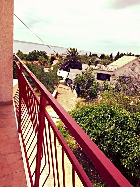 Apartmani Simic Starigrad Exterior photo