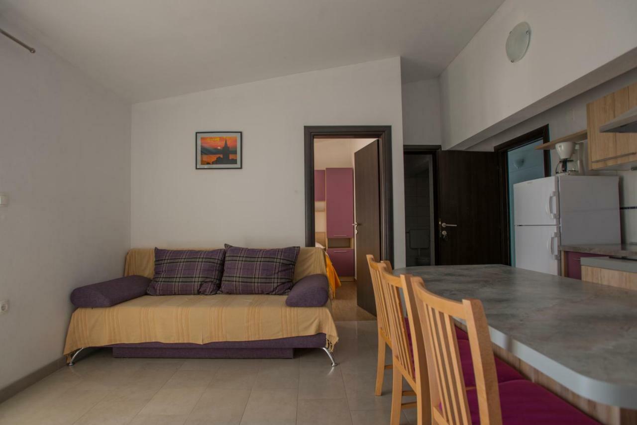 Apartmani Simic Starigrad Exterior photo