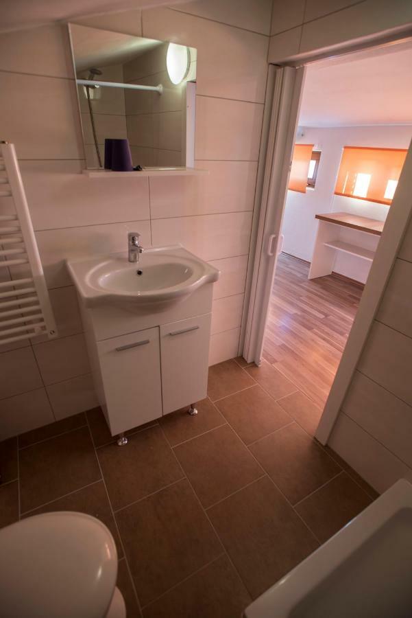 Apartmani Simic Starigrad Exterior photo